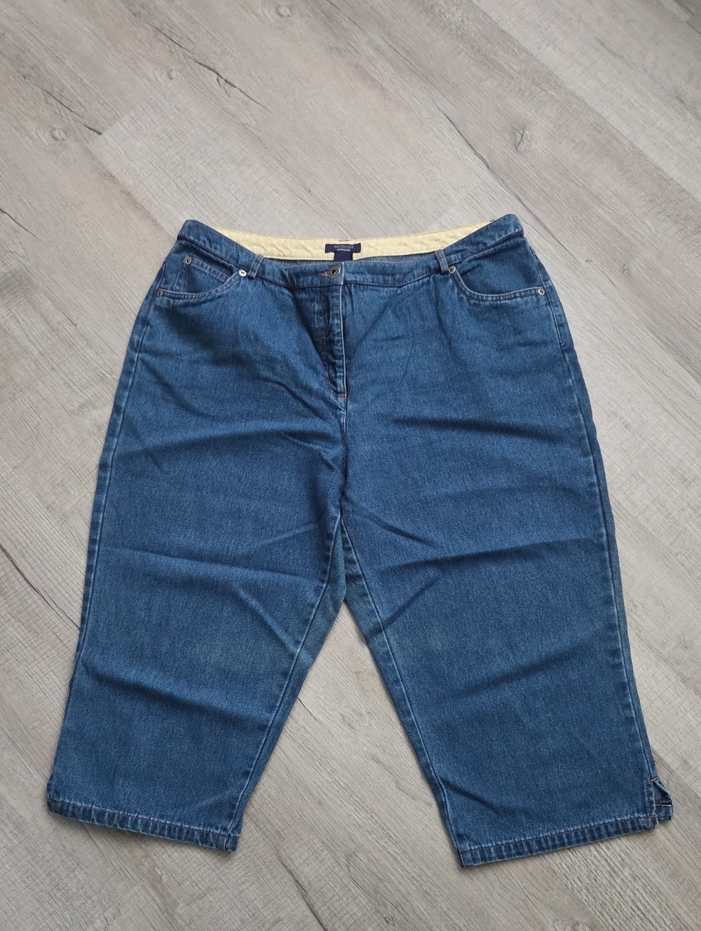 Westbound Essentials Dark Blue Denim Capri Pants Size 18
